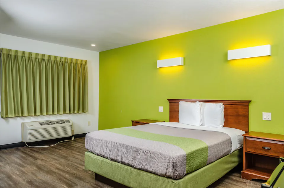 Queen bed